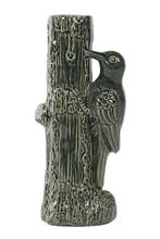 OPRUIMING - SPECHT AAN STAM - KERAMIEK VAN 9,95 NU 4,50, Ophalen of Verzenden, Nieuw, Vogel, Beeldje of Figuurtje