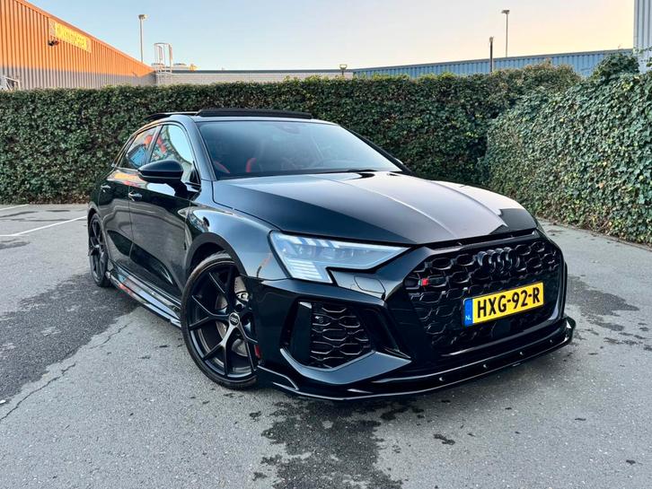 Audi A3 RS3 Tfsi 400pk S-tronic Quattro 2022 Zwart, Auto's, Audi, Particulier, A3, Benzine, Hatchback, Automaat, Geïmporteerd