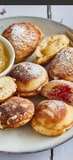 Zwarte oude emaille poffertjes pan met houten steel, Antiek en Kunst, Ophalen of Verzenden