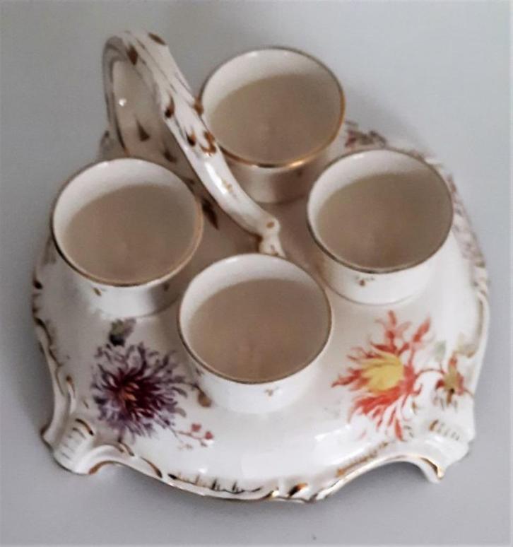 Antieke eierdopjes in houder, F.A. Mehlem, Bonn ca. 1880 (78, Antiek en Kunst, Antiek | Keramiek en Aardewerk, Ophalen