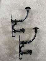 2 Grote gietijzeren haken, Wandkapstok, Ophalen of Verzenden, Zo goed als nieuw, Minder dan 100 cm
