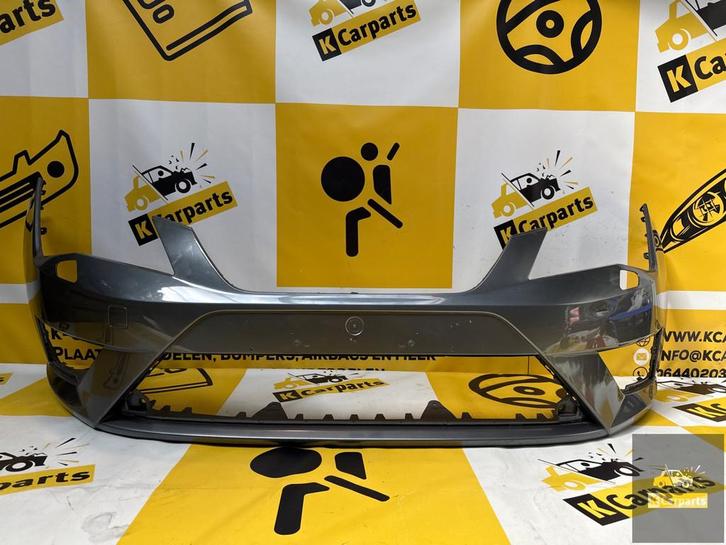 Voorbumper Seat Leon 3 III 5F KLS SPORT 5F0807221M 2012-2017, Auto-onderdelen, Carrosserie en Plaatwerk, Bumper, Seat, Voor, Gebruikt