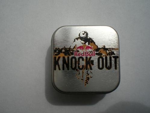 Oordopjes red bull formule 1. Knock out races nieuw.     Kle, Verzamelen, Automerken, Motoren en Formule 1, Nieuw, Auto's, Ophalen