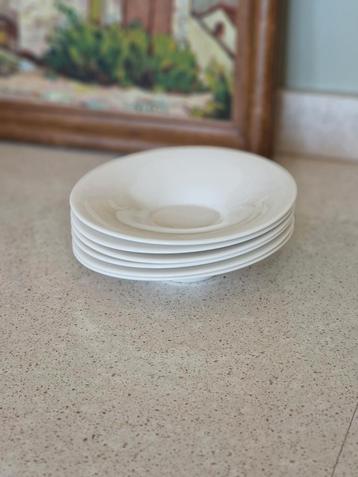 Villeroy Boch New Wave schotels beschikbaar voor biedingen