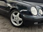 Mercedes-Benz CLK-klasse Coupé 320 Elegance Auitomaat Memor, Auto's, Mercedes-Benz, 745 kg, Achterwielaandrijving, Beige, Stoelverwarming