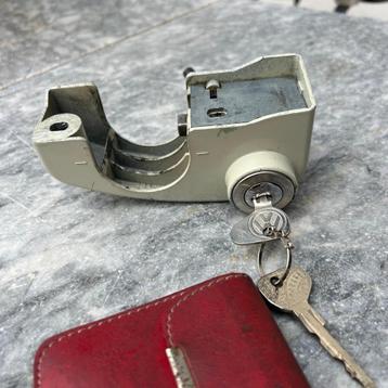 VW Contactslot Stuurslot Neiman Ivory Beetle KG 58-67 beschikbaar voor biedingen