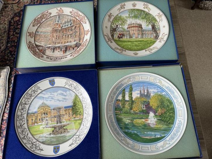 Wandborden. Winter, Lente, Zomer en Herfst, 1978 t/m 1981., Antiek en Kunst, Antiek | Wandborden en Tegels, Ophalen of Verzenden