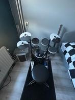 Roland Elektrisch Drumstel + Versterkers, Kruk & Koptelefoon, Ophalen, Gebruikt, Roland