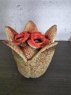 Lilou Vaas Rood - Villa Pottery, Aardewerk of Porselein, Ophalen of Verzenden, Zo goed als nieuw, Minder dan 50 cm
