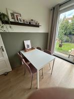 Eetkamer stoel ikea, Huis en Inrichting, Stoelen, Ophalen, Overige kleuren, Zo goed als nieuw, Vier