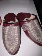 Bel3aat schoentjes - Tahara/Besnijdenis, Kleding | Dames, Schoenen, Ophalen of Verzenden, Gedragen, Rood, Pantoffels of Sloffen