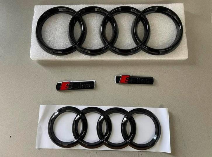 AUDI LOGO VOOR EN ACHTER S LINE GLANS ZWART, Auto diversen, Tuning en Styling, Ophalen of Verzenden