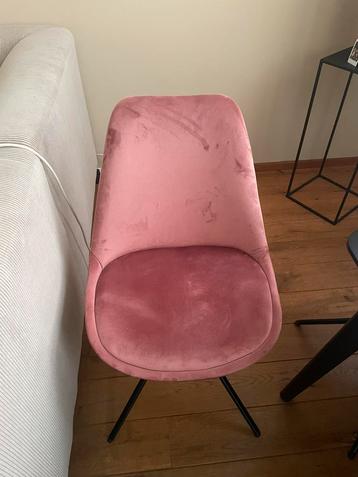Te koop: 6 roze eetkamerstoelen beschikbaar voor biedingen