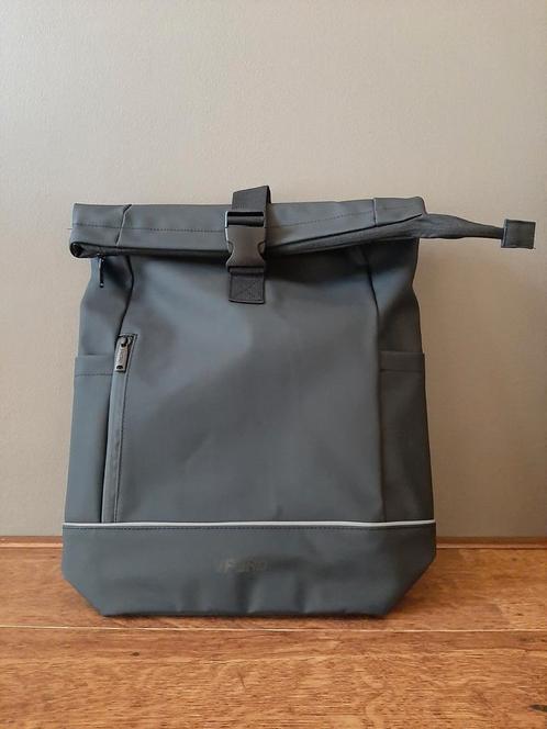 STYLE BICYCLE BACKPACK Vasad zwart Nieuw!, Sieraden, Tassen en Uiterlijk, Tassen | Rugtassen, Nieuw, Overige merken, 25 tot 40 cm