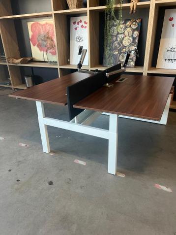 Ahrend duo-bureau slinger/monitor arm/stopcontact, 10 stuks - afbeelding 2