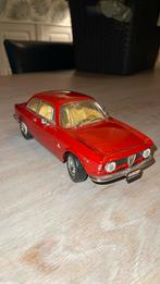 Alfa Romeo Gulia 1965 van Road Legends, Overige merken, Ophalen of Verzenden, Zo goed als nieuw