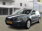 Volvo V50 1.8 Momentum/AIRCO/CRUISE/HALF LEDER/VERWARMDEVOOR, Auto's, Voorwielaandrijving, 65 €/maand, 125 pk, 4 cilinders