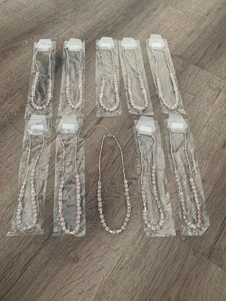 Partij 10 stuks mooie kettingen K94, Sieraden, Tassen en Uiterlijk, Kettingen, Nieuw, Overige materialen, Overige kleuren, Ophalen of Verzenden