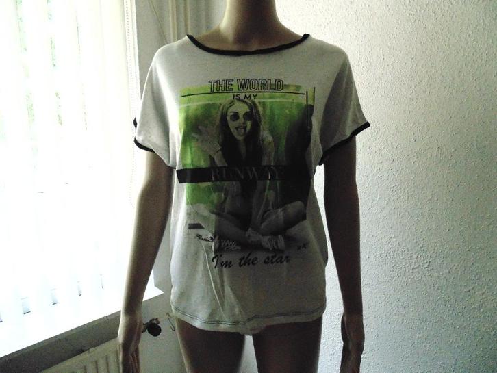 maat M, 1 Coolcat T-shirt, 60 cm., Kleding | Dames, T-shirts, Zo goed als nieuw, Maat 38/40 (M), Overige kleuren, Korte mouw, Ophalen of Verzenden