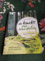 Wim Huijser - De kracht van wandelen, Boeken, Ophalen of Verzenden, Zo goed als nieuw, Wim Huijser