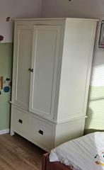 Stevige kinder kledingkast, Ophalen, Zo goed als nieuw, 25 tot 50 cm, 150 tot 200 cm