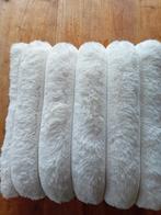 Wit geribt kussen, Huis en Inrichting, Woonaccessoires | Kussens, Ophalen of Verzenden, Zo goed als nieuw, Wit, Vierkant