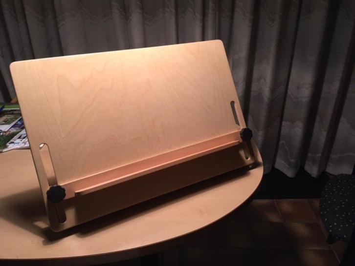 tafelezel / lessenaar, Huis en Inrichting, Overige Huis en Inrichting, Zo goed als nieuw, Ophalen of Verzenden