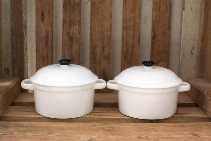 2 stuks Mini stoofpannetjes/ovenschaaltjes 39516, Huis en Inrichting, Keuken | Potten en Pannen, Gebruikt, Koekenpan of Braadpan