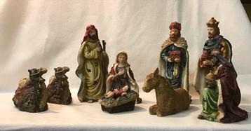 Kerststallen en figuren beschikbaar voor biedingen