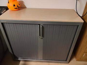 Kluis/opbergkast zonder sleutel beschikbaar voor biedingen