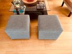 Twee Stoffen Poefs - Set, Ophalen, Minder dan 50 cm, Vierkant, Zo goed als nieuw