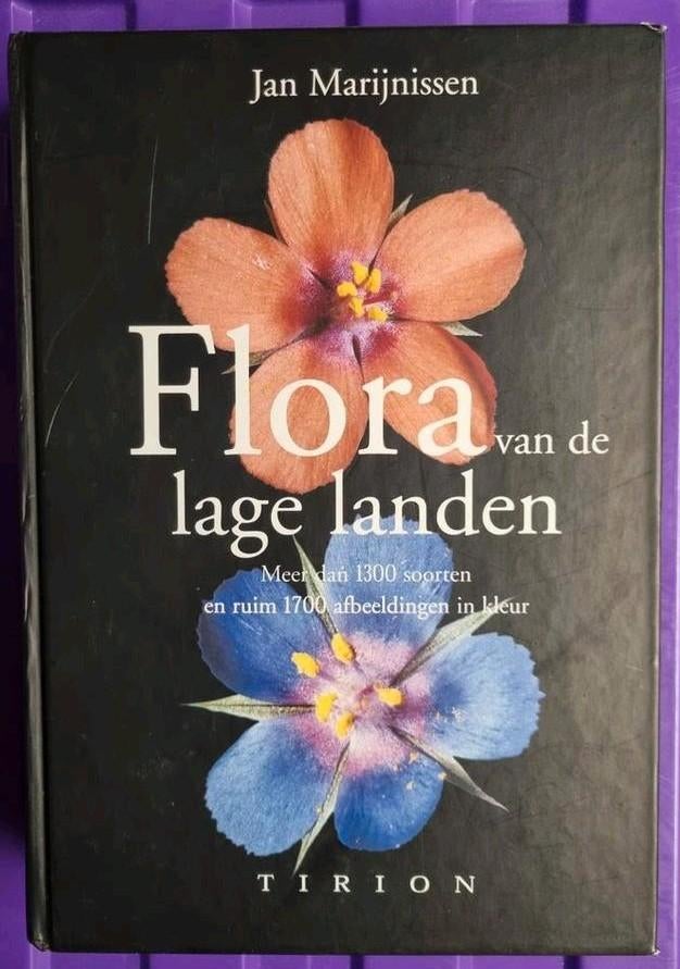 Flora van de Lage Landen - Jan Marijnissen, Boeken, Gelezen, Bloemen, Planten en Bomen, Jan Marijnissen, Ophalen of Verzenden
