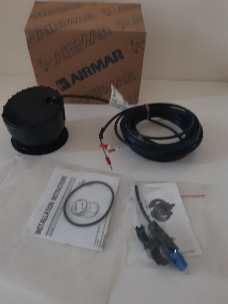 Airmar P79 In Hull transducer (dieptemeter zonder gat), Watersport en Boten, Navigatiemiddelen en Scheepselektronica, Ophalen of Verzenden