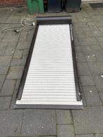 bruin/wit electrisch deur rolluik br.0.94,5 x 2.40,5 hoog, Doe-het-zelf en Verbouw, Rolluiken, Ophalen, Gebruikt, 200 cm of meer
