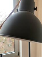 Ikea Hektar vloerlamp, Huis en Inrichting, Lampen | Vloerlampen, Ophalen, Zo goed als nieuw, Metaal, 150 tot 200 cm