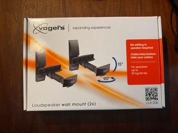 Vogel’s universele muurbeugels voor speakers beschikbaar voor biedingen