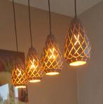Strakke eettafel kegel lamp, Huis en Inrichting, Lampen | Hanglampen, Ophalen, Zo goed als nieuw, Minder dan 50 cm