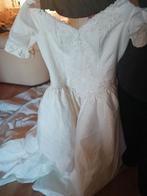 Te koop trouwjurk  met sleep, Ophalen, Gedragen, Wit, Trouwjurk