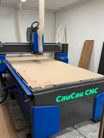 Cnc Freesmachine te koop uit 2024 (europa) vacuum zuigtafel, Doe-het-zelf en Verbouw, Gereedschap | Freesmachines, Ophalen, Zo goed als nieuw