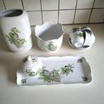 Duits servies met koolmeesjes, Ophalen of Verzenden, Aardewerk, Overige stijlen, Kop(pen) en/of Schotel(s)
