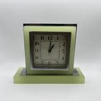 Vintage Art Deco Uranium Tafelklok, Antiek en Kunst, Antiek | Klokken, Ophalen of Verzenden