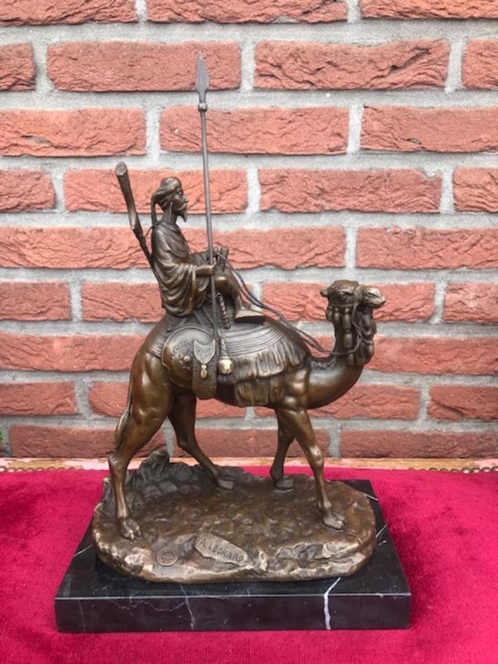 topbeeld, Oosterse ruiter op een dromedaris, brons en marmer, Antiek en Kunst, Curiosa en Brocante, Ophalen of Verzenden