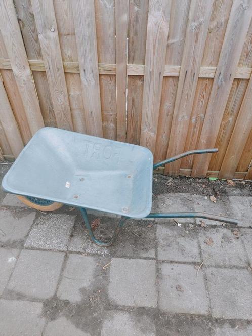 KRUIWAGEN FORT 75L met anti lekband, Tuin en Terras, Kruiwagens, Zo goed als nieuw, Handmatig, Eenwielig, Ophalen of Verzenden