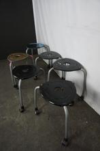 Ahrend 262 kunstof kruk, mobiele krukken krukje krukjes, Ophalen of Verzenden, Nieuw, Kunststof