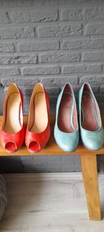 Cellini pump, rood of blauw/groen , maat 39 , ZGAN, Ophalen of Verzenden, Zo goed als nieuw, Blauw
