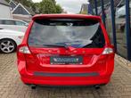 Volvo V70 2.5FT R-Design 230PK LEER / XENON / YOUNGTIMER, Auto's, Startonderbreker, Gebruikt, Zwart, 2521 cc
