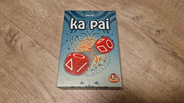 Dobbelspel Ka Pai, Hobby en Vrije tijd, Gezelschapsspellen | Bordspellen, Gebruikt, Ophalen of Verzenden