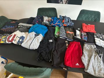 Jongenspakket 146/152 beschikbaar voor biedingen