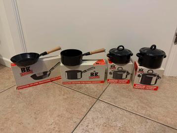 BK junior kleine pannenset pannen set kookpan steelpan pan beschikbaar voor biedingen