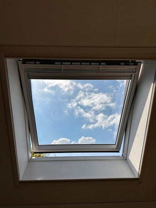 Velux dakraam, muggenhor, verduistering, Doe-het-zelf en Verbouw, Glas en Ramen, Zo goed als nieuw, Dakraam, 80 tot 120 cm, 80 tot 120 cm
